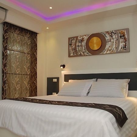 Sirikarn Residence & Luxury Apartments Pattaya Exteriör bild