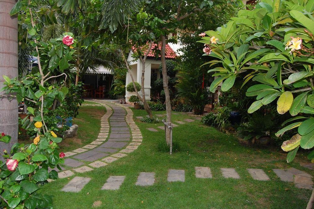 Sirikarn Residence & Luxury Apartments Pattaya Exteriör bild