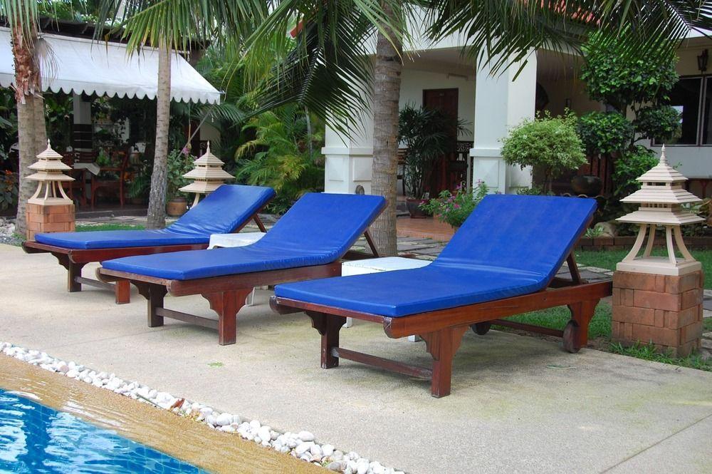 Sirikarn Residence & Luxury Apartments Pattaya Exteriör bild