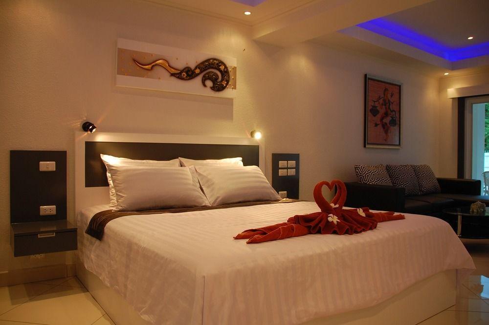 Sirikarn Residence & Luxury Apartments Pattaya Exteriör bild