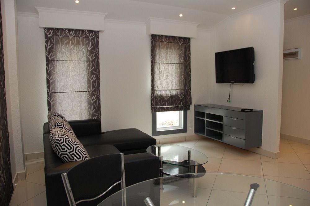 Sirikarn Residence & Luxury Apartments Pattaya Exteriör bild